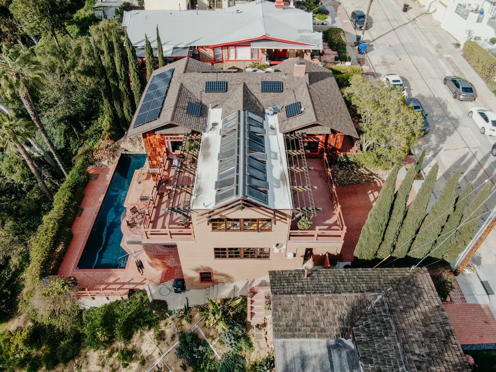 Slide of Diamond Roofing