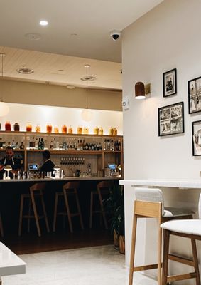 Maty's by null
