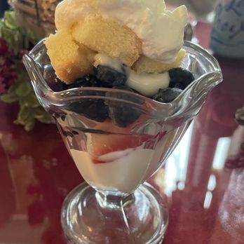 Victorian House Bed & Breakfast - Parfait. Lite and delicious - Bed & Breakfast Near Me - Saint Augustine, Florida Victorian House Bed & Breakfast - Parfait. Lite and delicious - Bed & Breakfast Near Me - Saint Augustine, Florida