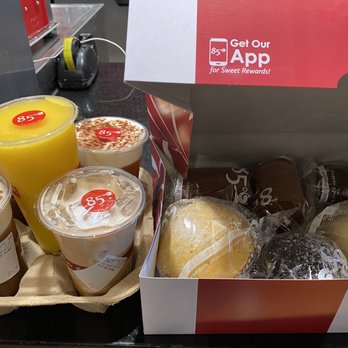 85°C Bakery Cafe-Northridge - 3 Sea Salt Caramel Iced Coffee, 85 Degrees Iced Coffee & Mango Slush with boba along with some pastries. - Bakeries Near Me - Northridge, California