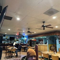 Mariscos Pablo - Bar area