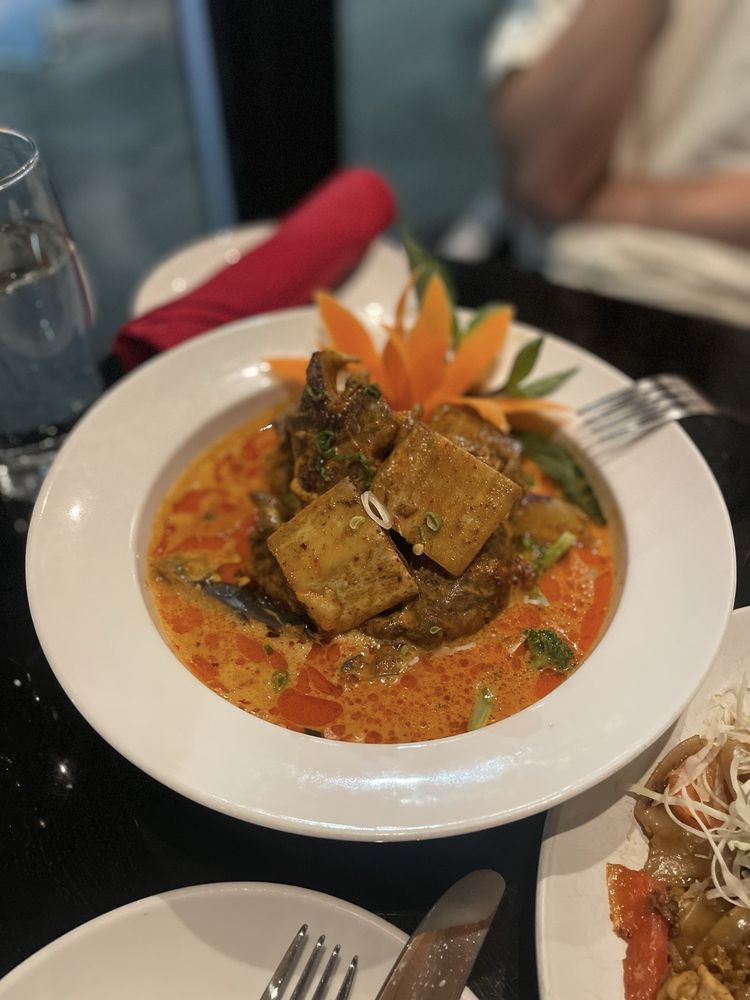 Food from Chatayee Thai