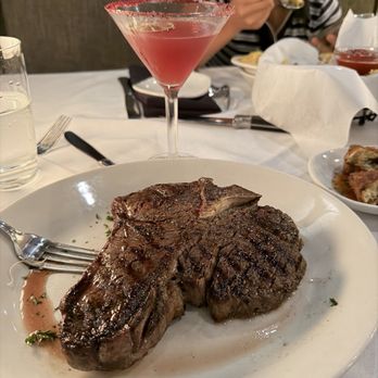 Sullivan's Steakhouse - Steakhouses Near Me - Anchorage, Alaska Sullivan's Steakhouse - Steakhouses Near Me - Anchorage, Alaska