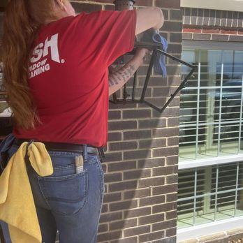 Fish Window Cleaning - Window Washing Near Me - Broomfield, Colorado