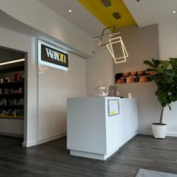 WAXON Laser + Waxbar - Toronto York Mills Gardens