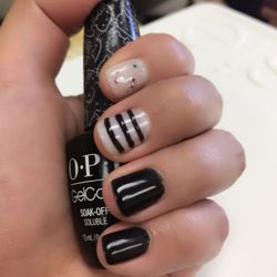 Day Spa - Halloween nails by Lily