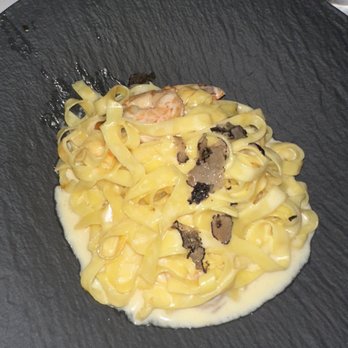 Mi Piace - Fettuccine Alfredo Tartufo - Italian Near Me - Pasadena, California Mi Piace - Fettuccine Alfredo Tartufo - Italian Near Me - Pasadena, California