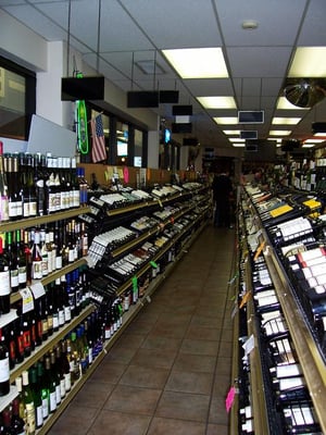 Andersonville Wine & Spirits by null