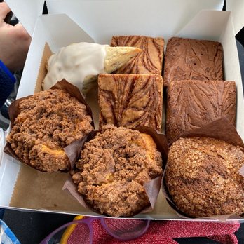 350° Bakery - Yum coffee cake muffin - Bakeries Near Me - Pittsburgh, Pennsylvania 350° Bakery - Yum coffee cake muffin - Bakeries Near Me - Pittsburgh, Pennsylvania