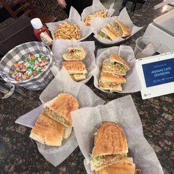 Ananas Cafe - Classic Chicken Sub