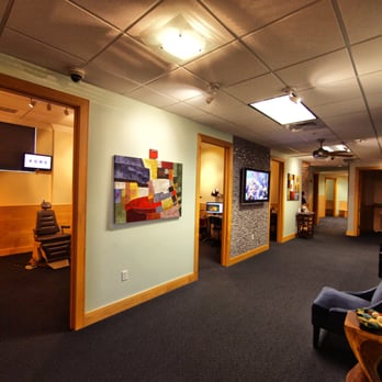 West Boca Eye Center: Brent Bellotte MD - Hallway 1 - Ophthalmologists Near Me - Boca Raton, Florida West Boca Eye Center: Brent Bellotte MD - Hallway 1 - Ophthalmologists Near Me - Boca Raton, Florida