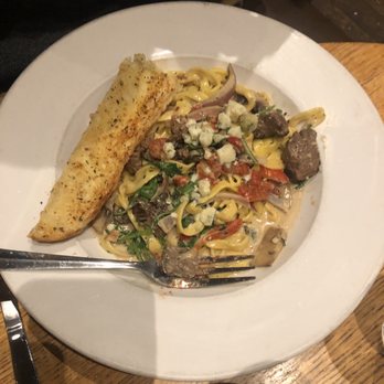 Angelo’s Taverna - Gorgonzola steak fettuccine so good! - Italian Near Me - Denver, Colorado Angelo’s Taverna - Gorgonzola steak fettuccine so good! - Italian Near Me - Denver, Colorado