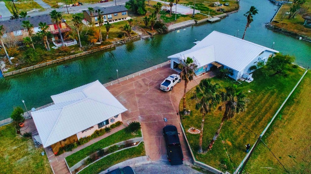 Slide of Garza Roofing