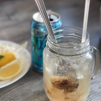Oasis Vietnamese Cuisine - a glass of iced tea and a plate of lemon slices - Vietnamese Near Me - Pacifica, California Oasis Vietnamese Cuisine - a glass of iced tea and a plate of lemon slices - Vietnamese Near Me - Pacifica, California