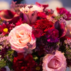 NJ Wedding Pros - Our beautiful and vibrant arrangement for Amanda & Brendan's wedding!