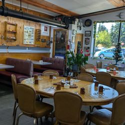 Priscilla's Cruise In Cafe