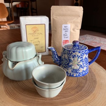Hidden Peak Teahouse - a teapot and two cups - Tea Rooms Near Me - Santa Cruz, California