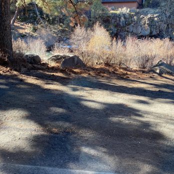Riverhouse Lodge - Concrete is the patio-and the dirt walking path. No rail, no view. No protection - Hotels Near Me - Bend, Oregon Riverhouse Lodge - Concrete is the patio-and the dirt walking path. No rail, no view. No protection - Hotels Near Me - Bend, Oregon