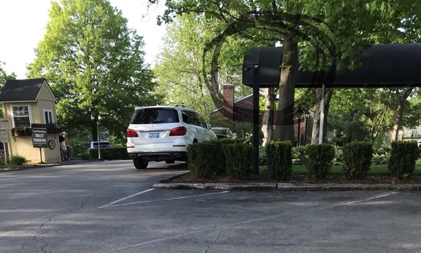 MERRICK INN - 213 Photos & 189 Reviews - 1074 Merrick Dr, Lexington, KY ...