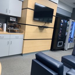 Customer Lounge Customer Lounge