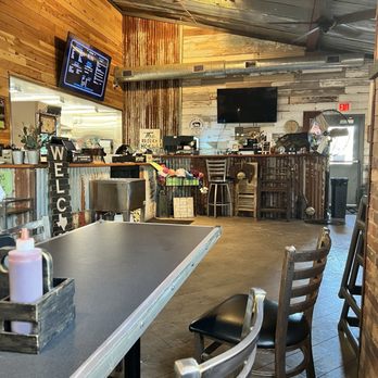 Pig Pen BBQ - Entry/Counter - Barbeque Near Me - Dripping Springs, Texas Pig Pen BBQ - Entry/Counter - Barbeque Near Me - Dripping Springs, Texas