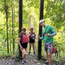 Batey Adventures - Puente de suspensión