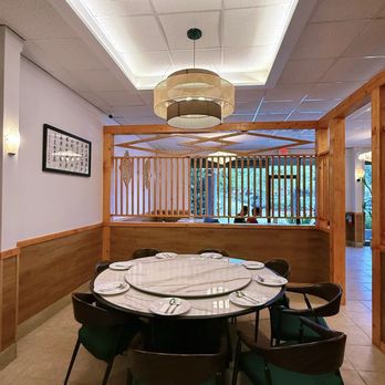Dumpling Party - interior - Chinese Near Me - Sugar Land, Texas