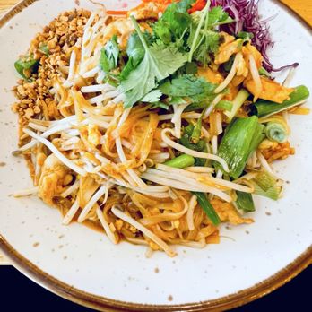 Basil & Co - Pad Thai (chicken) - Thai Near Me - Diamond Bar, California
