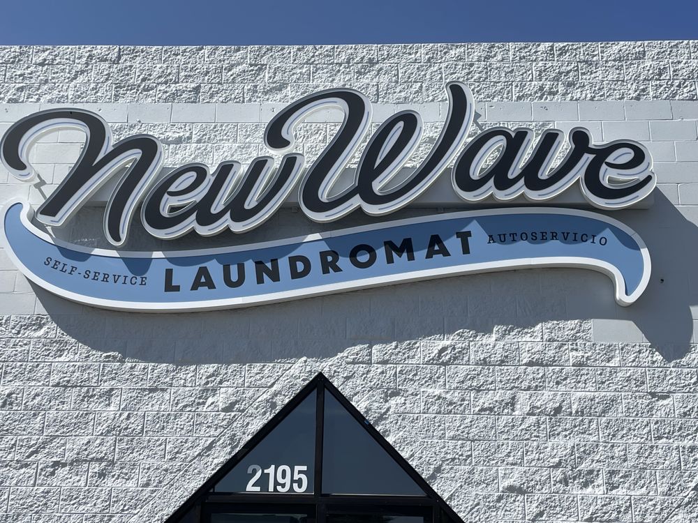 NEW WAVE LAUNDROMAT Updated September 2024 12 Photos 2195