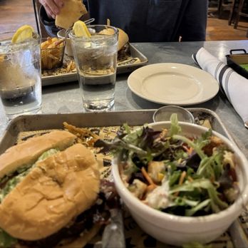 Franny's Farm Table - Bacon and Blue Burger, Prime Rib Dip in background - American Near Me - Placerville, California