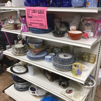 Goodwill Retail Store & Donation Center - Thrift Stores Near Me - Carpinteria, California Goodwill Retail Store & Donation Center - Thrift Stores Near Me - Carpinteria, California