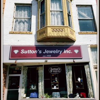 Sutton's Jewelry - Jewelry Near Me - Ottawa, Kansas