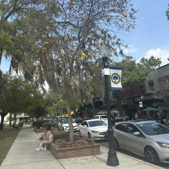 Briarpatch Restaurant - Area view - American Near Me - Winter Park, Florida