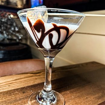 Cin Cin Burger BAR - S'mores martini - Burgers Near Me - Winston-Salem, North Carolina Cin Cin Burger BAR - S'mores martini - Burgers Near Me - Winston-Salem, North Carolina