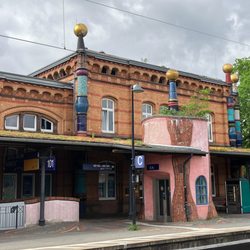 Hundertwasserbahnhof Uelzen - Hundertwasserbahnhof Uelzen