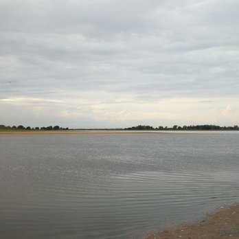 Barr Lake State Park - Middle of the lake - Hiking Near Me - Brighton, Colorado