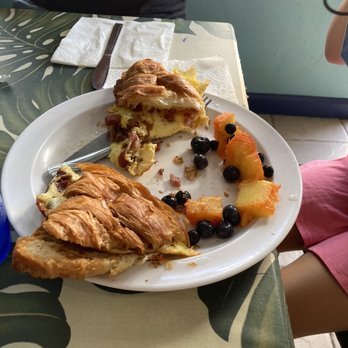 808 Grindz Cafe - Maui style croissanwich - Cafes Near Me - Lahaina, Hawaii 808 Grindz Cafe - Maui style croissanwich - Cafes Near Me - Lahaina, Hawaii