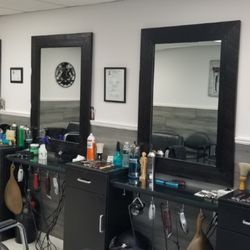 Carmen's Men's Salon