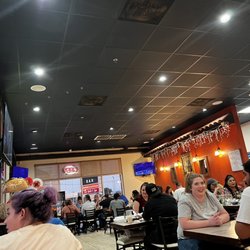 El Jalisco Grill - Dining area