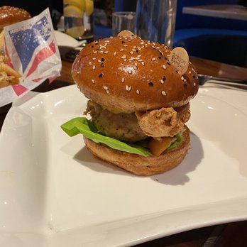 Gordon Ramsay Burger Las Vegas - Burgers Near Me - Las Vegas, Nevada Gordon Ramsay Burger Las Vegas - Burgers Near Me - Las Vegas, Nevada
