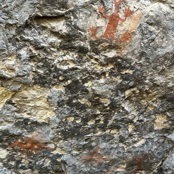 Malibu Wine Hikes - Cave painting perfectly preserved - Hiking Near Me - Malibu, California Malibu Wine Hikes - Cave painting perfectly preserved - Hiking Near Me - Malibu, California