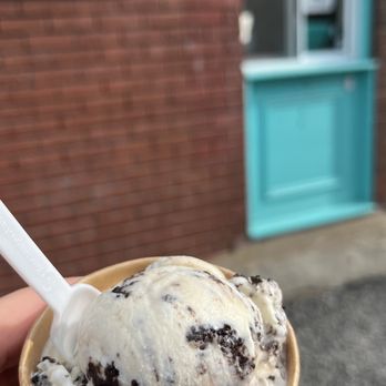 The Merry Dairy - One scoop of Cookies and Cream - Food Trucks Near Me - Ottawa, Ontario The Merry Dairy - One scoop of Cookies and Cream - Food Trucks Near Me - Ottawa, Ontario