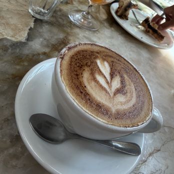 Great White - Cappuccino - Breakfast & Brunch Near Me - Los Angeles, California