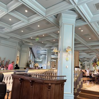 Sadelle's - Interior - Breakfast & Brunch Near Me - Las Vegas, Nevada