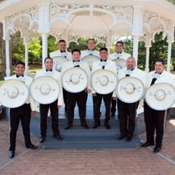 Mariachi Relampago