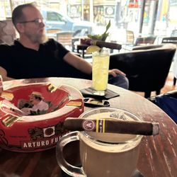 King Corona Cigars - Coco latte. Is half coffee latte and half hot cocoa. And a Mexican mosquito #mysmokingvibe