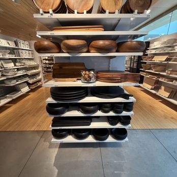Crate & Barrel - Home Decor Near Me - Indianapolis, Indiana