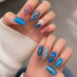 Nail Isle