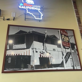 Shakey's Pizza Parlor - Pizza Near Me - Victorville, California
