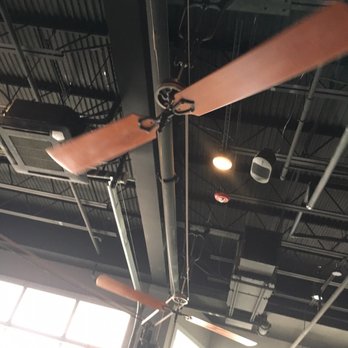Ropewalk Bethany Beach - belt driven fan ...look up ...this cool pulley like system - Seafood Near Me - Bethany Beach, Delaware
